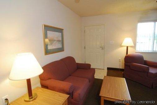 Affordable Suites Миртл-Бич Номер фото